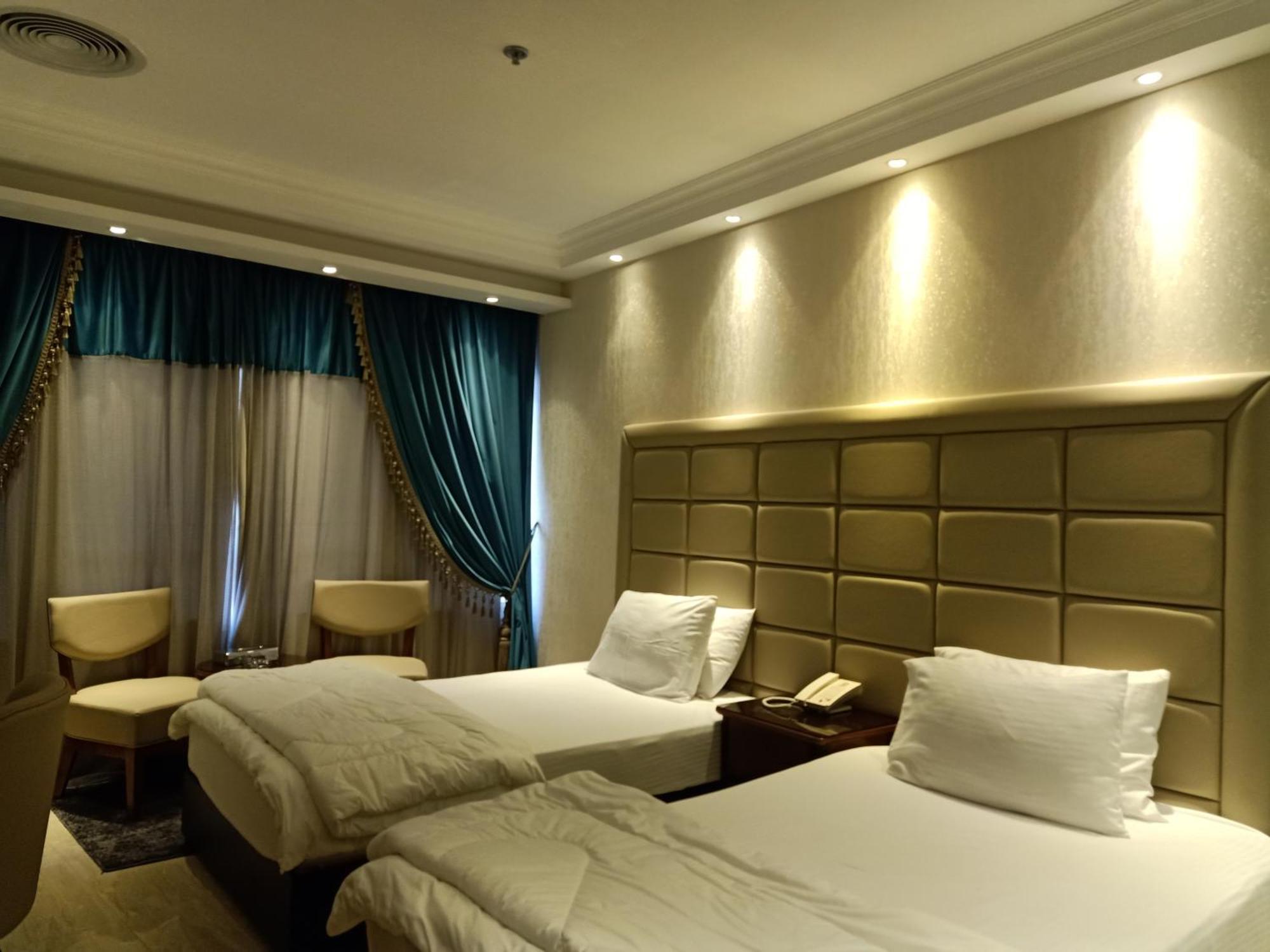 Fleet Club Mahrousa Alexandria Exterior foto A room at the hotel